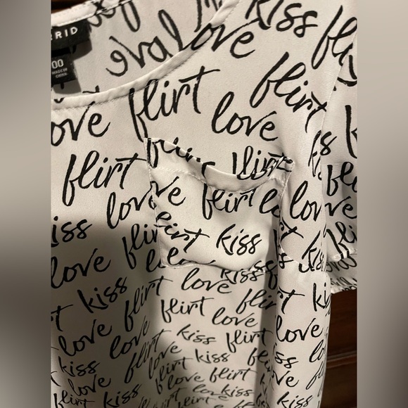 Torrid Blouse - Picture 2 of 5